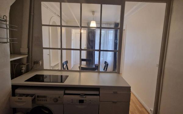 Appartement à vendre    2 pièces • 36,53 m2 Paris 9