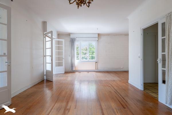 Maison à vendre 223 650 € Saintes 4 p 105 m² DPE F