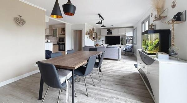 Maison à vendre 251 340 € Ussac 4 p 115 m² DPE B