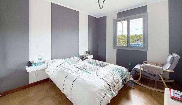Maison à vendre 251 340 € Ussac 4 p 115 m² DPE B