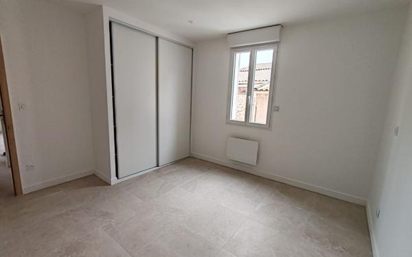 Maison à louer    3 pièces •  Pinet