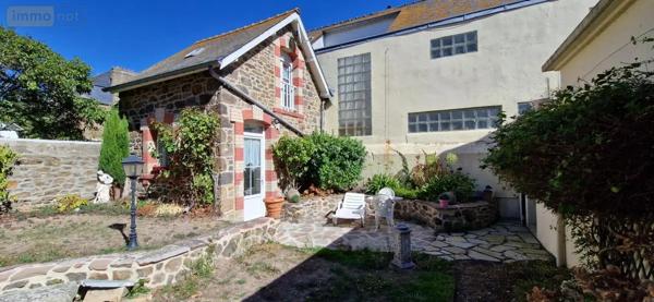 Achat - Maison Saint-Malo 35400 10 pièces 215 m 2 399 m 2