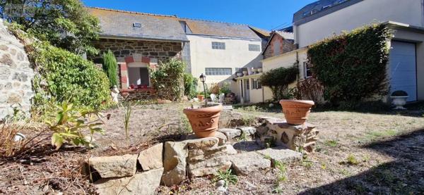 Achat - Maison Saint-Malo 35400 10 pièces 215 m 2 399 m 2