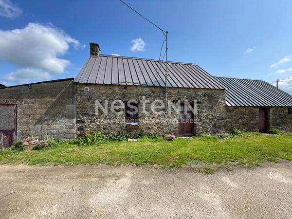 Maison en pierre a renover  Saint Guyomard 100 m2