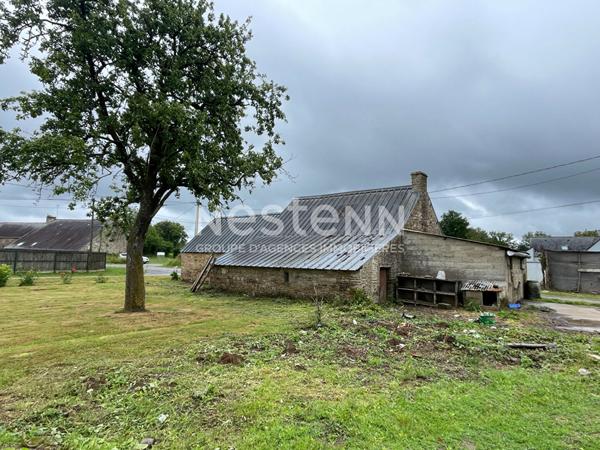 Maison en pierre a renover  Saint Guyomard 100 m2