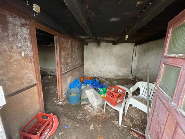 Maison en pierre a renover  Saint Guyomard 100 m2