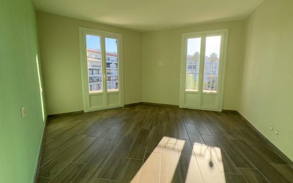 Appartement à vendre    4 pièces • 82 m2 Perpignan