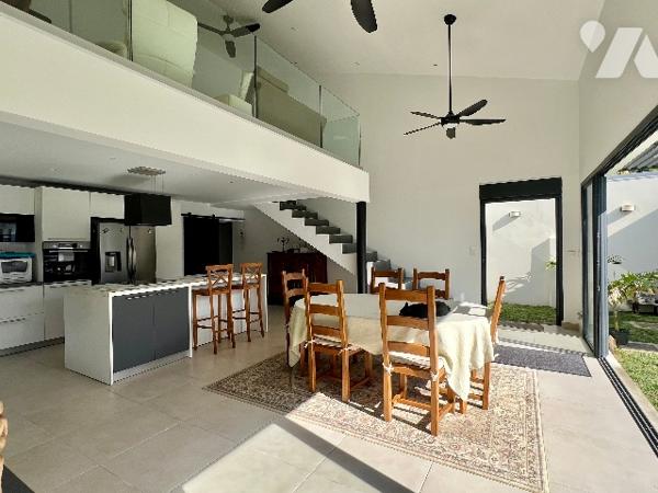 Maison à vendre Saint-Gilles-les-Bains (974),