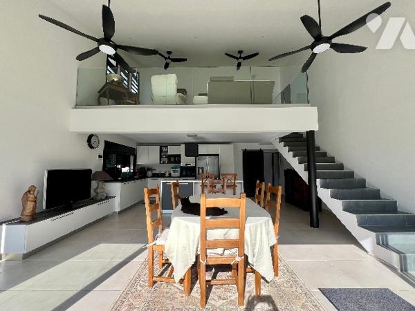 Maison à vendre Saint-Gilles-les-Bains (974),