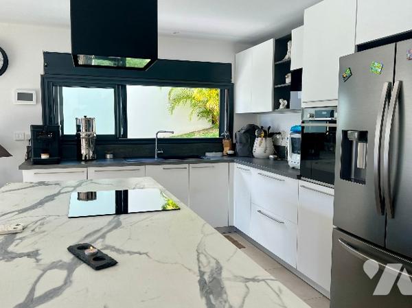 Maison à vendre Saint-Gilles-les-Bains (974),