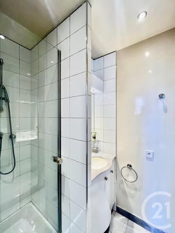 Appartement à vendre  4 pièces - 113 m 2   PARIS  - 75016