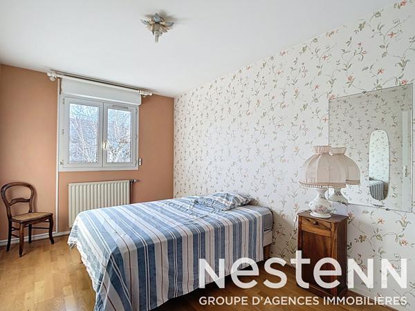 NEUVILLE SUR SAONE - APPARTEMENT T2 62 M² AU CALME VUE ARBOREE AVEC CAVE ET GARAGE PROCHE DES COMMERCES