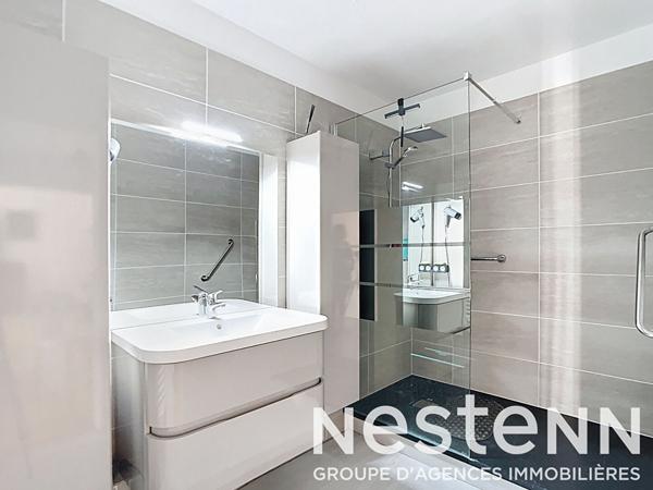 NEUVILLE SUR SAONE - APPARTEMENT T2 62 M² AU CALME VUE ARBOREE AVEC CAVE ET GARAGE PROCHE DES COMMERCES