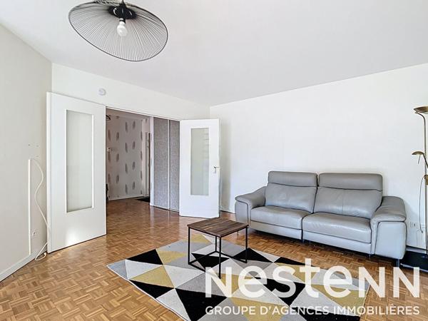 NEUVILLE SUR SAONE - APPARTEMENT T2 62 M² AU CALME VUE ARBOREE AVEC CAVE ET GARAGE PROCHE DES COMMERCES