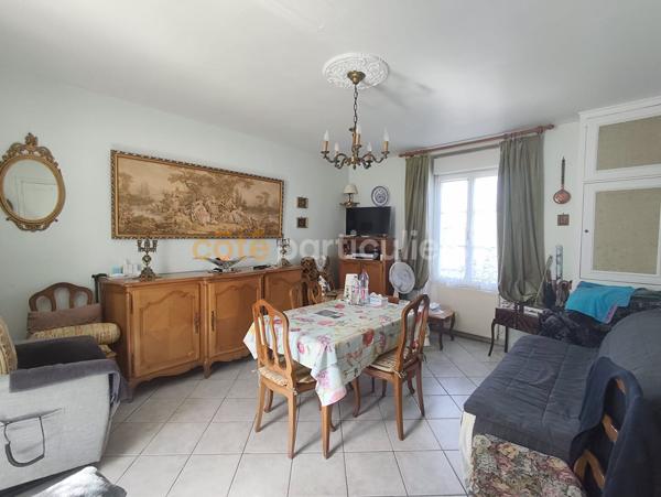 Vente
                Maison88,38 m² - 5 Pièces -
                    MEZIDON VALLEE D AUGE (14270)