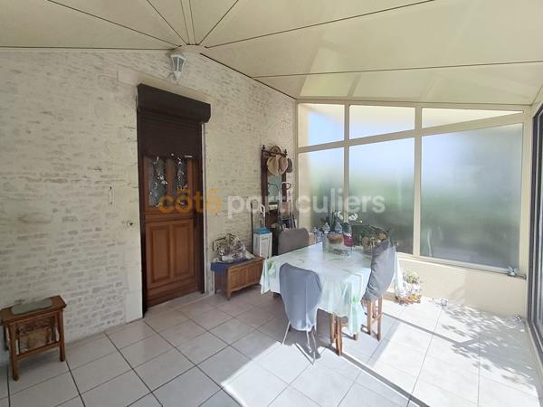 Vente
                Maison88,38 m² - 5 Pièces -
                    MEZIDON VALLEE D AUGE (14270)