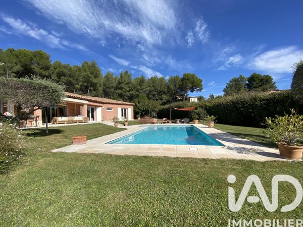 Maison à vendre 6 pièces 158 m² Eyguières