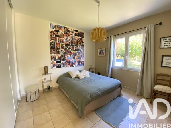 Maison à vendre 6 pièces 158 m² Eyguières