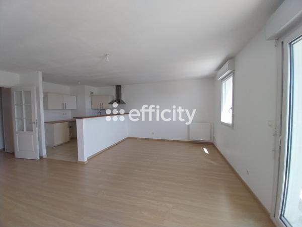 Appartement
         3 pièces
        - 65 m² Exclusivité 209 000 € *
