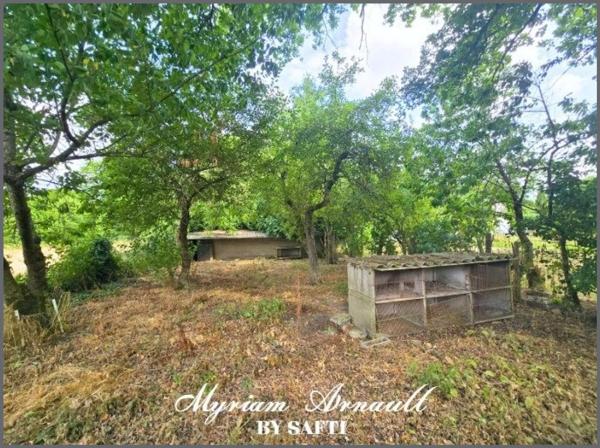 Maison 3 chambres garage sur terrain de 2721 m²