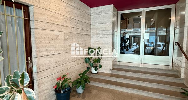 À vendre Appartement 3 pièces 71.24 m² - Paris 75011