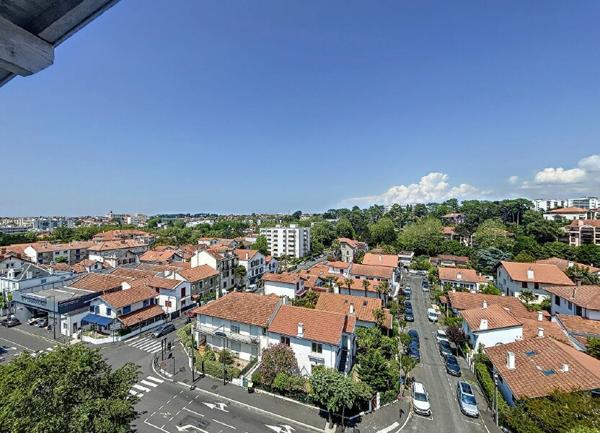 Appartement à vendre    2 pièces •  Biarritz