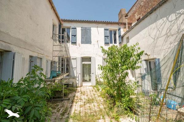 Maison à vendre 200 784 € Marennes 8 p 251 m² DPE C