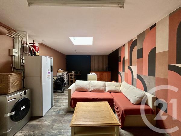 Maison à vendre  6 pièces - 134,69 m 2   PAU  - 64