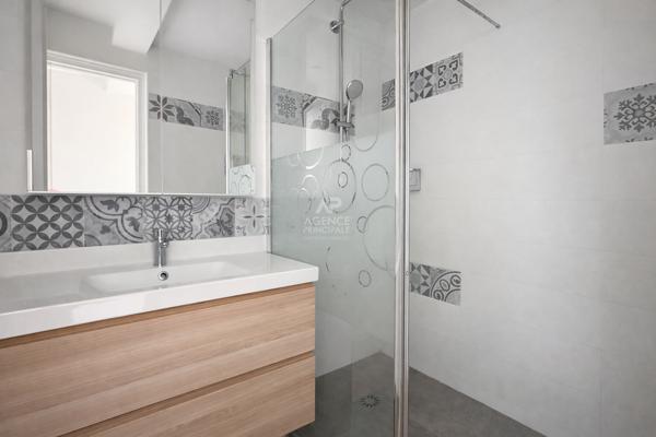 SEVRES BRANCAS - APPARTEMENT 3 CHAMBRES €449 000 ** - Référence 511-S