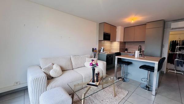 Location Appartement 3 pièces 59 m2 à Nice