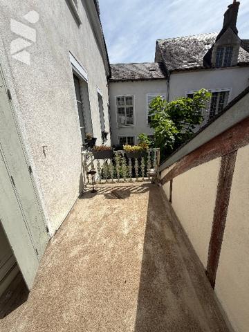 EXCEPTIONNEL,  coeur de ville : maison de 358 m²  le charme ancien rencontre le confort contemporain