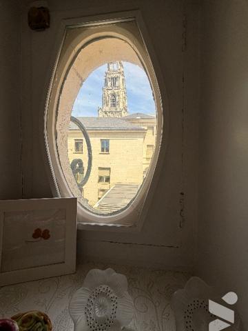 EXCEPTIONNEL,  coeur de ville : maison de 358 m²  le charme ancien rencontre le confort contemporain