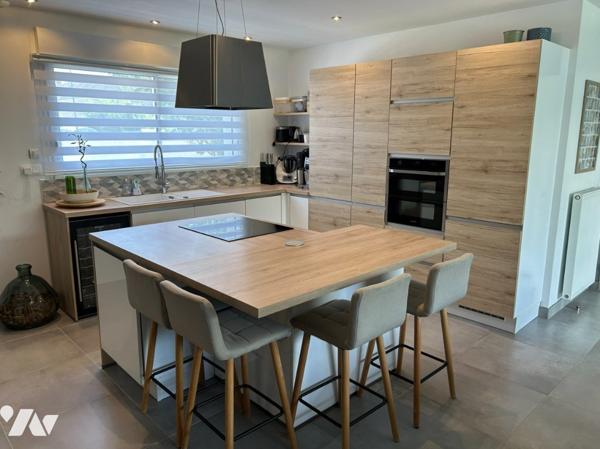Maison T5 de 109 m² sur 561 m²