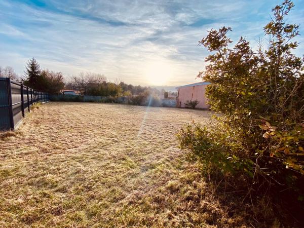 À vendre : terrain à bâtir de 852m² à Biscarrosse dans un secteur calme proche forêt