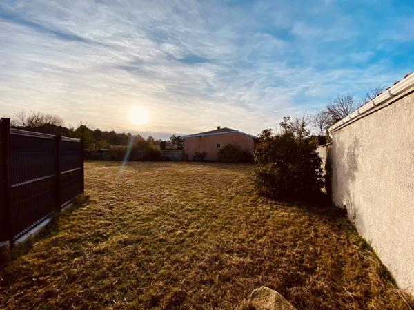 À vendre : terrain à bâtir de 852m² à Biscarrosse dans un secteur calme proche forêt