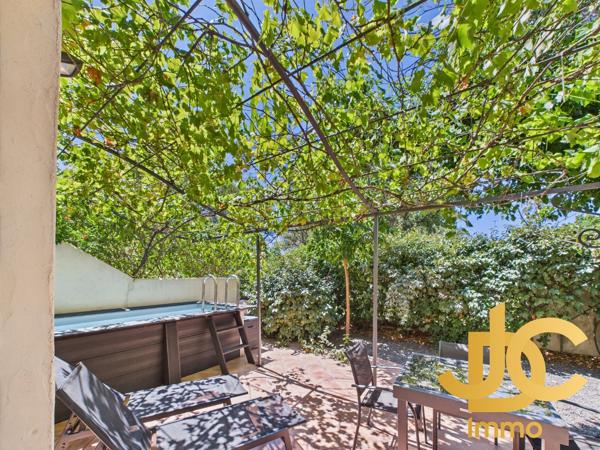 Maison et dépendances à SAINT RAPHAEL (83700)