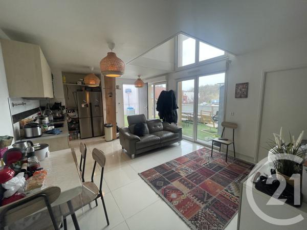 Appartement Duplex à vendre  4 pièces - 80,90 m2 STAINS - 93