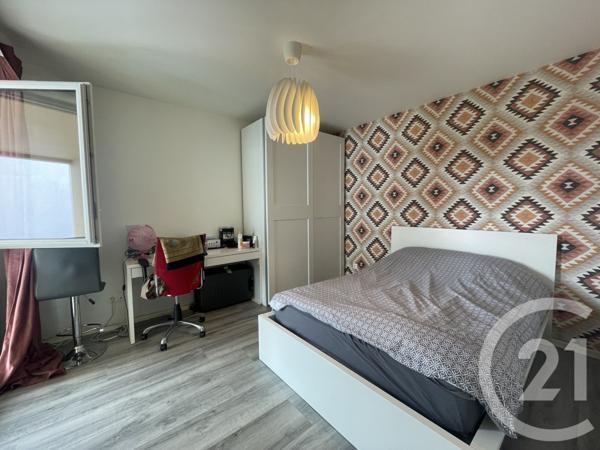 Appartement Duplex à vendre  4 pièces - 80,90 m2 STAINS - 93