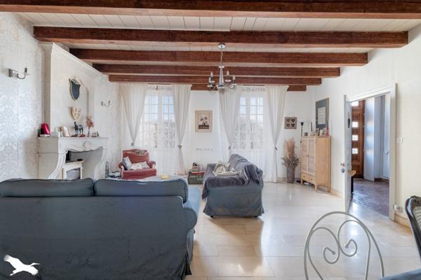 Maison à vendre |  Beauvais-sur-Matha |  7 pièces | 230 m²