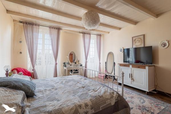 Maison à vendre |  Beauvais-sur-Matha |  7 pièces | 230 m²