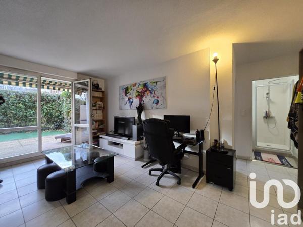 Appartement 2 pièces de 40 m² à Aix-en-Provence (13090)