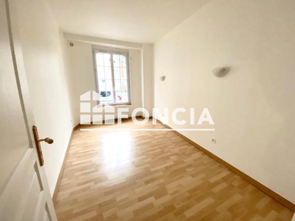 Location Appartement 2 pièces 50.43 m² - 3 RUE DU 14 JUILLET Montval Sur Loir 72500