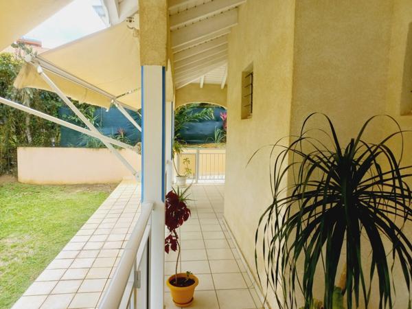 Maison à vendre 4 pièces SAINTE ROSE (971)