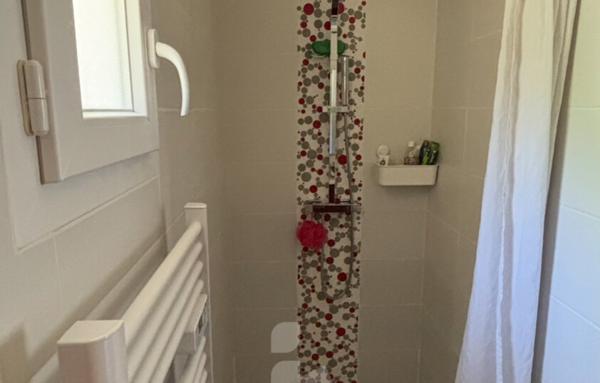 Maison familiale de plain-pied à Salles   Grand terrain et excellente performance énergétique