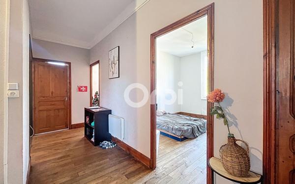 Immeuble à vendre    11 pièces •  Aspet