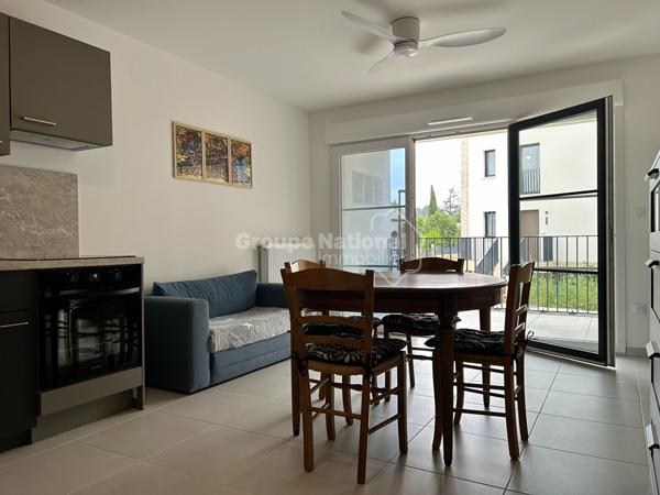 Appartement Saint Etienne Du Gres 2 pièce(s) 44.55 m2, Saint etienne du gres 13103