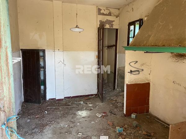 Saint-Estève (66240) Mas ancien à rénover de caractère en vente à Saint-Estève 66240