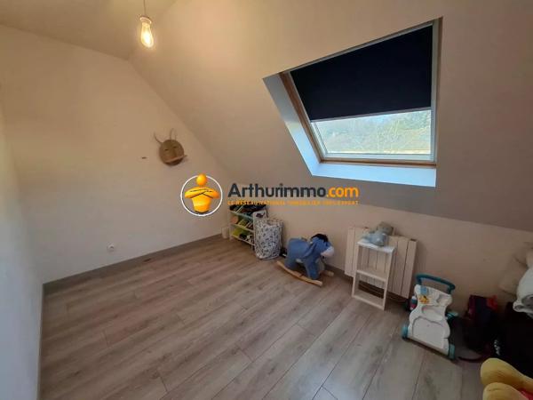 Location                                                      Maison
                        
                     5 pièces                      102 m2                     à Pommeuse