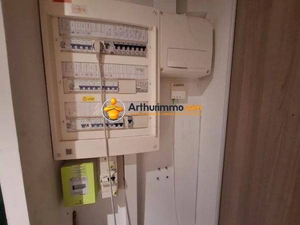 Location                                                      Maison
                        
                     5 pièces                      102 m2                     à Pommeuse