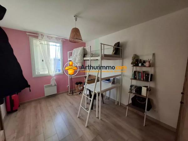 Location                                                      Maison
                        
                     5 pièces                      102 m2                     à Pommeuse